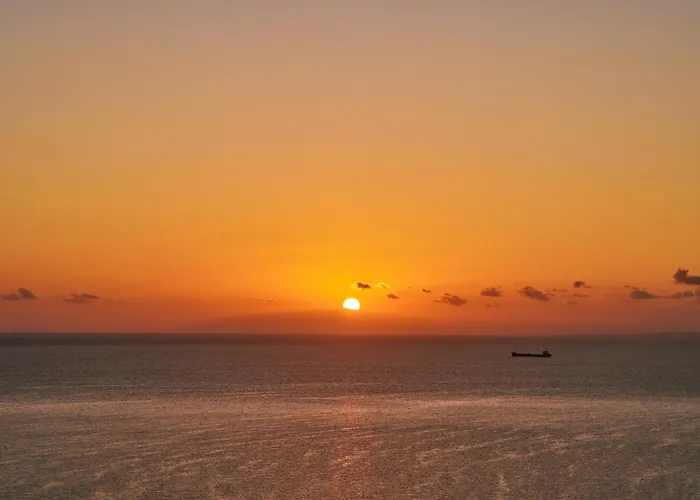 Pelagaki Sunrise Orthoniaí